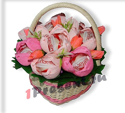 L002.134 Букет из конфет *Сердечный подарок* L002.134 Букет из конфет *Сердечный подарок*